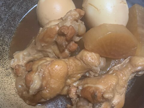 鶏手羽元と大根と卵の酢醤油煮